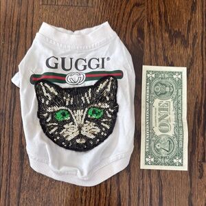 Dog tee